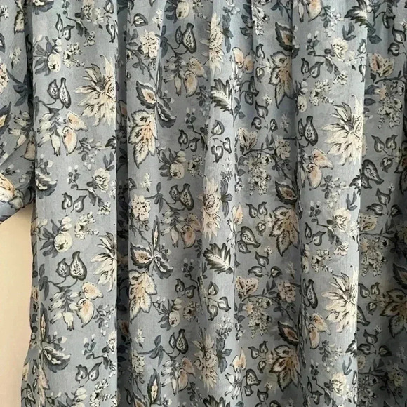 BLUE B shear printed empire waist top size M - Picture 4 of 6